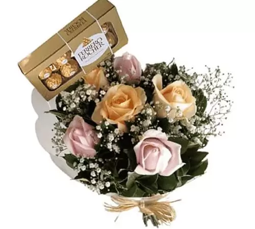Buquê 6 Rosas Tons Claros