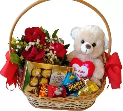 Cesta de Chocolates com Ursinho