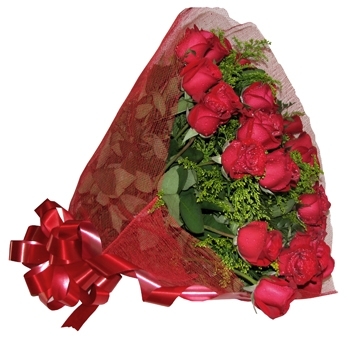 Buquê com 18 Rosas vermelhas